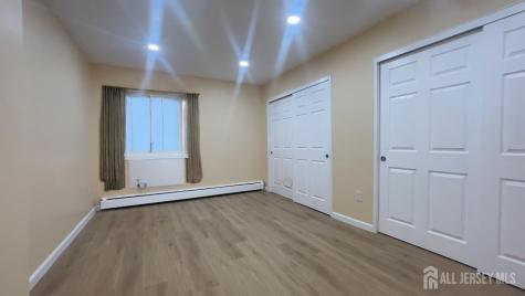 16 Lake Avenue East Brunswick NJ 08816