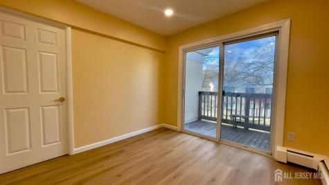 16 Lake Avenue East Brunswick NJ 08816