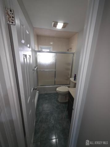 17 Colton Road Edison NJ 08817