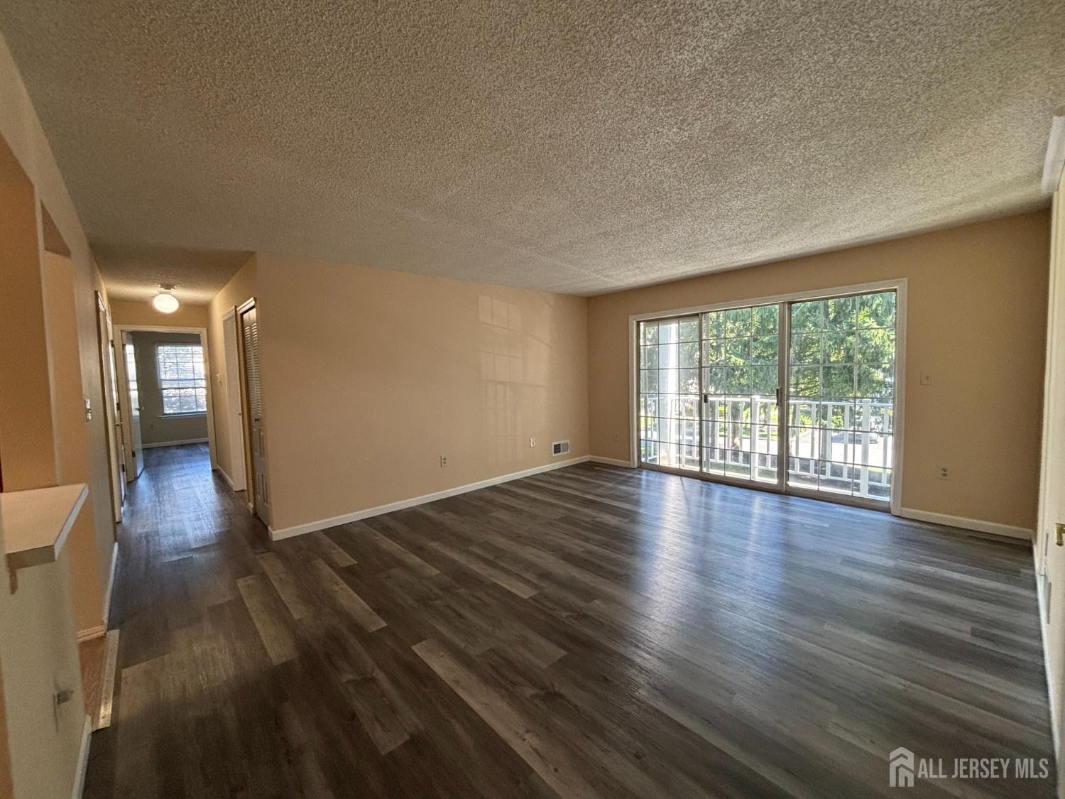 279 Kempsey Drive North Brunswick NJ 08902