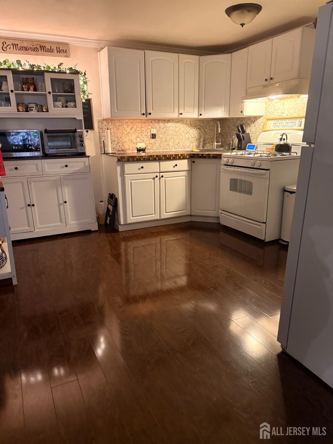 208 Gordon Street Perth Amboy NJ 08861