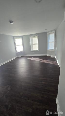 272 Market Street Perth Amboy NJ 08861