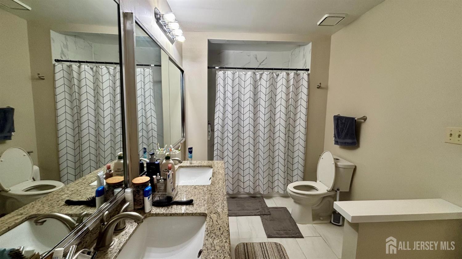 36 Carriage Place Edison NJ 08820