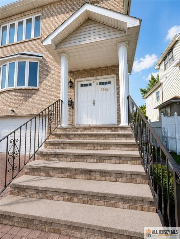 217 Van Buren Street Lyndhurst NJ 07071