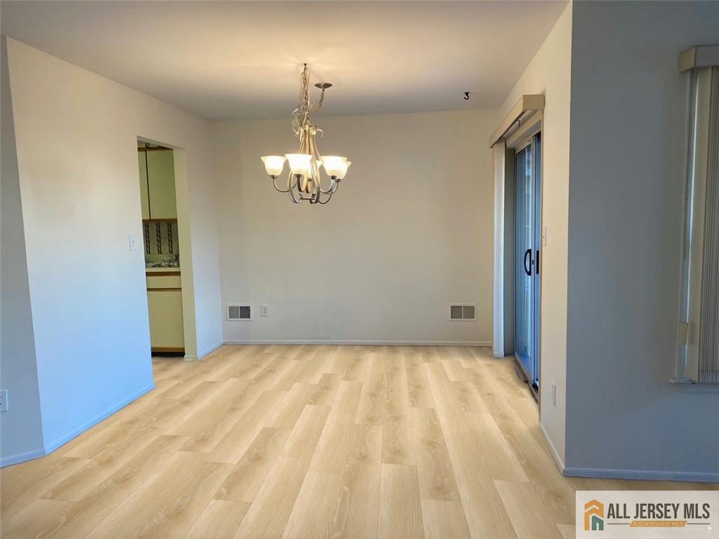 3 Edinburgh Drive Monroe NJ 08831