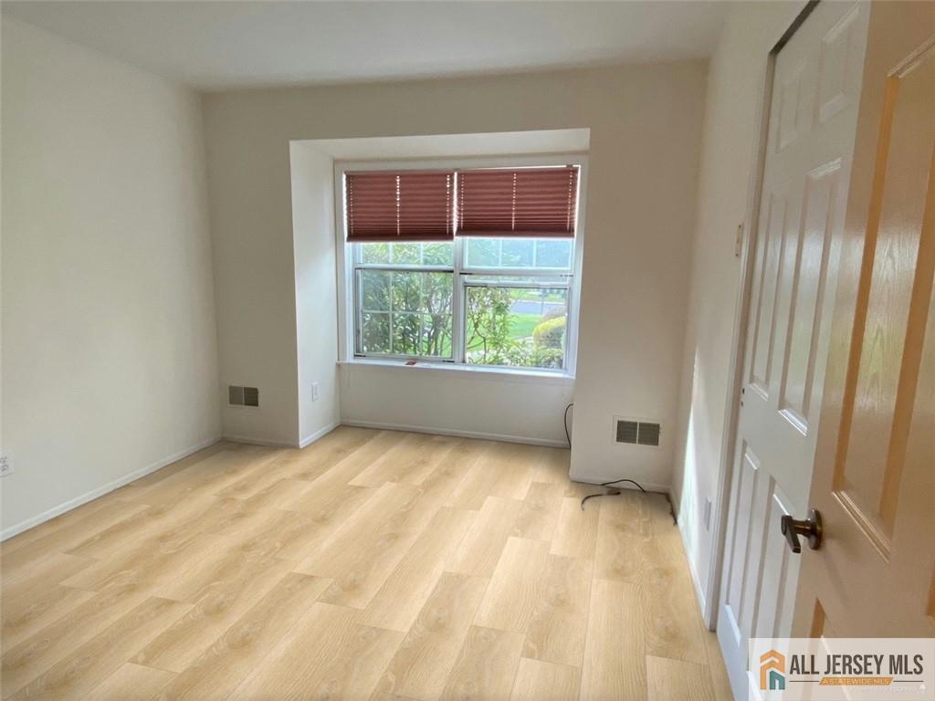 3 Edinburgh Drive Monroe NJ 08831