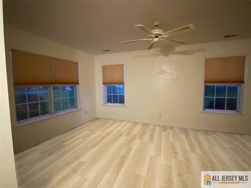 3 Edinburgh Drive Monroe NJ 08831