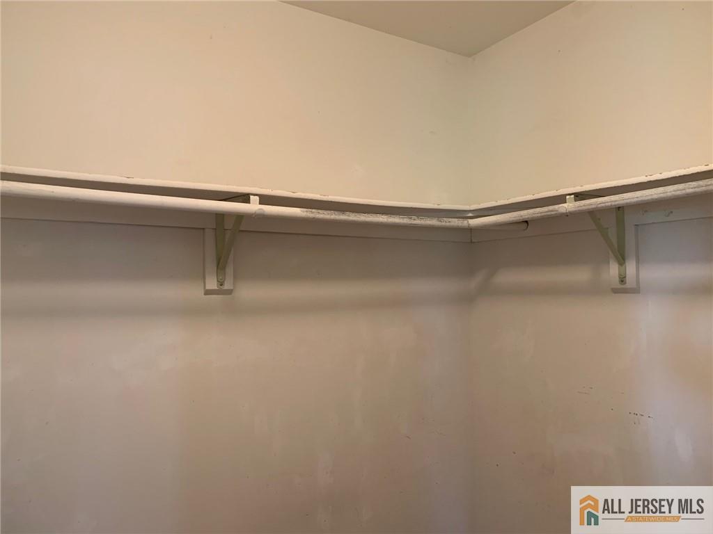 3 Edinburgh Drive Monroe NJ 08831
