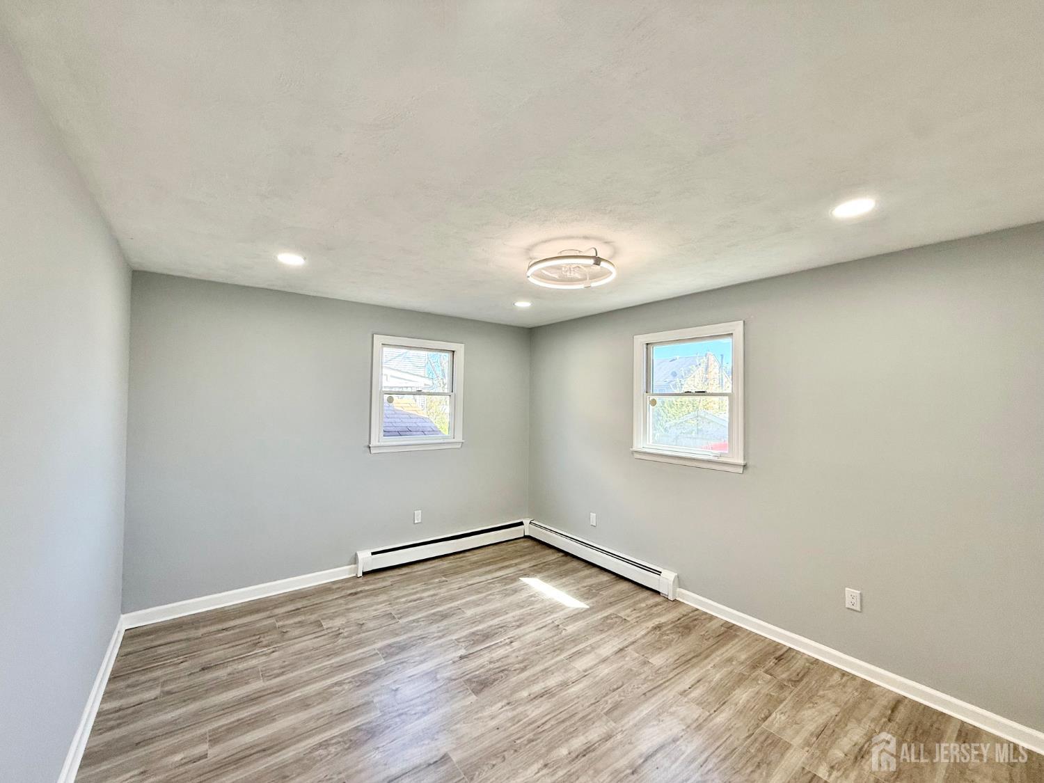 35 N Fiat Avenue Iselin NJ 08830