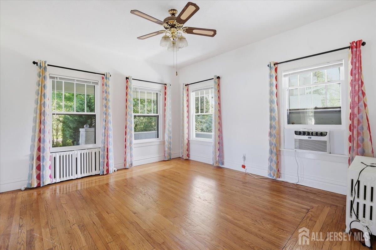 4 Main Street East Brunswick NJ 08816