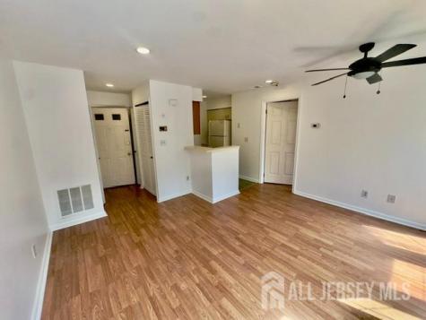 20 Ayres Court East Brunswick NJ 08816