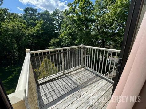 20 Ayres Court East Brunswick NJ 08816