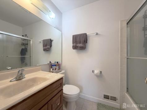 149 Abbot Court Piscataway NJ 08854