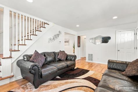 74 Elmwood Avenue Edison NJ 08837