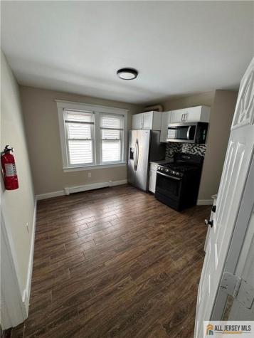 97 Harvey Street New Brunswick NJ 08901