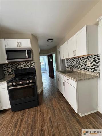 97 Harvey Street New Brunswick NJ 08901
