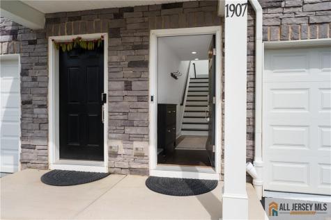 1907 Swales Court Monroe NJ 08831