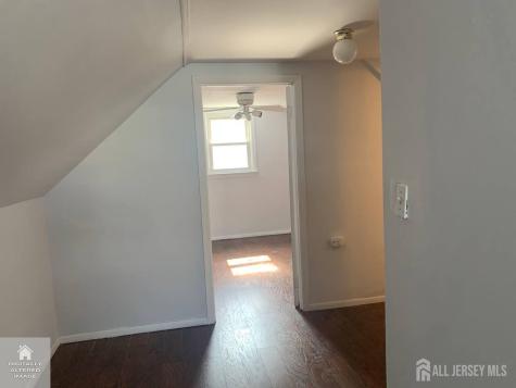 11 Pelham Avenue Edison NJ 08034