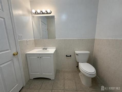 111 Harris Avenue Middlesex NJ 08846