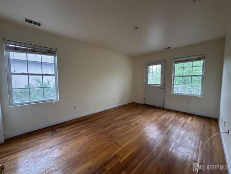 111 Harris Avenue Middlesex NJ 08846