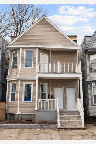 487 S 17th Street S Newark NJ 07103