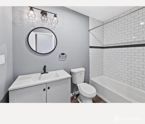 487 S 17th Street S Newark NJ 07103