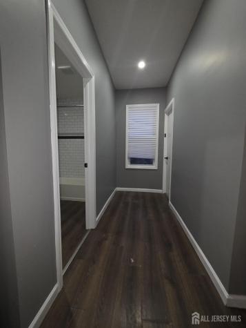 487 S 17th Street S Newark NJ 07103