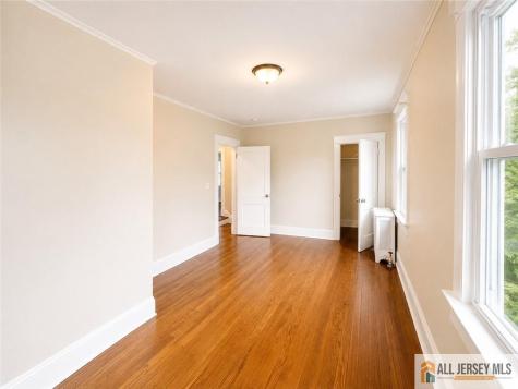 161 Nichol Avenue New Brunswick NJ 08901