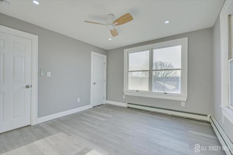 36 2nd Avenue Port Reading NJ 07064