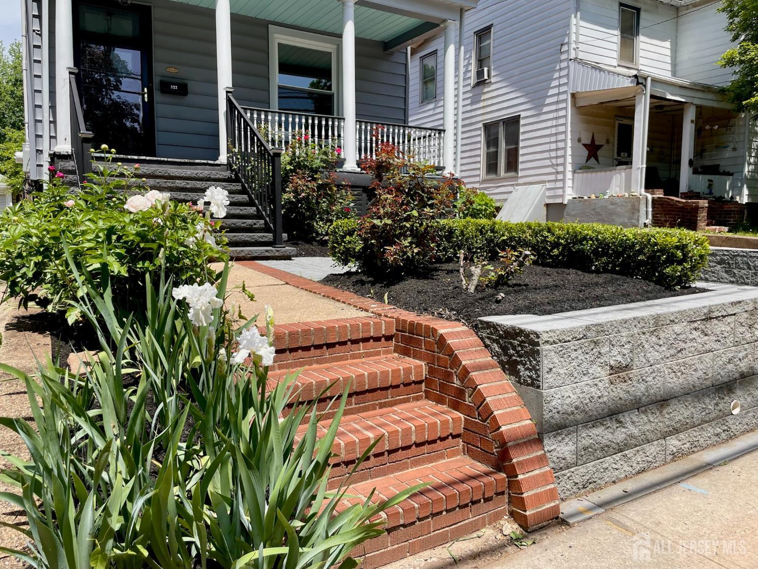 323 Montgomery Street Highland Park NJ 08904