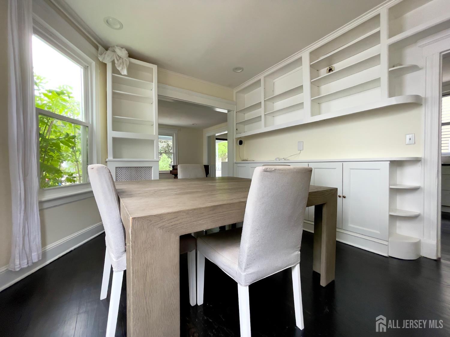 323 Montgomery Street Highland Park NJ 08904