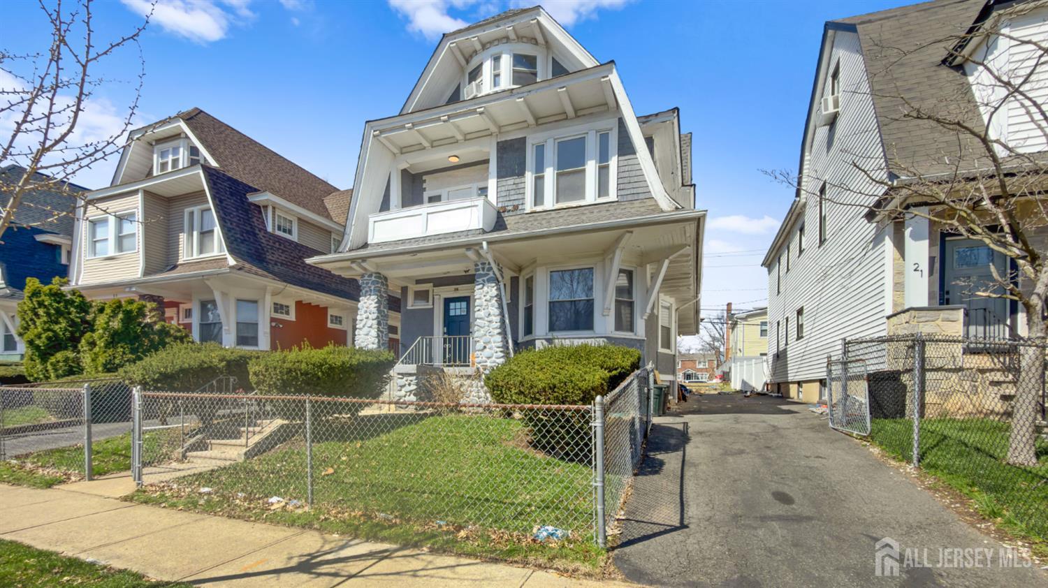 19 Newfield Street East Orange NJ 07017