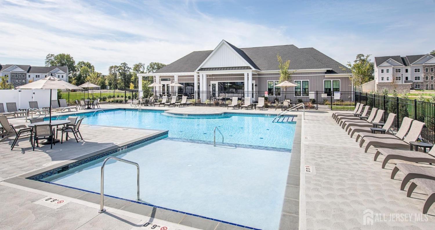 30 NE Cloverleaf Lane Manalapan NJ 07726