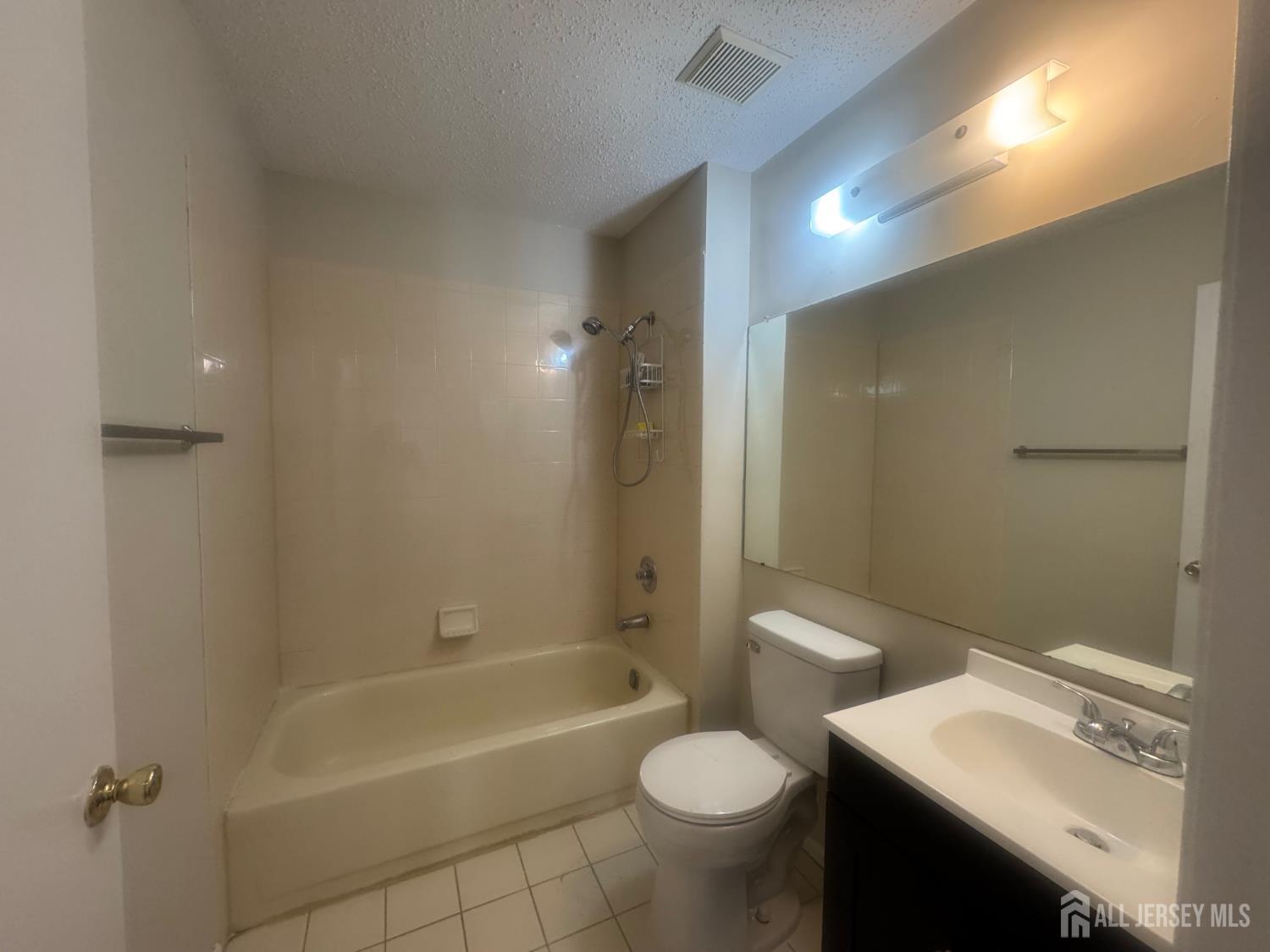 20 Denise Drive Edison NJ 08820