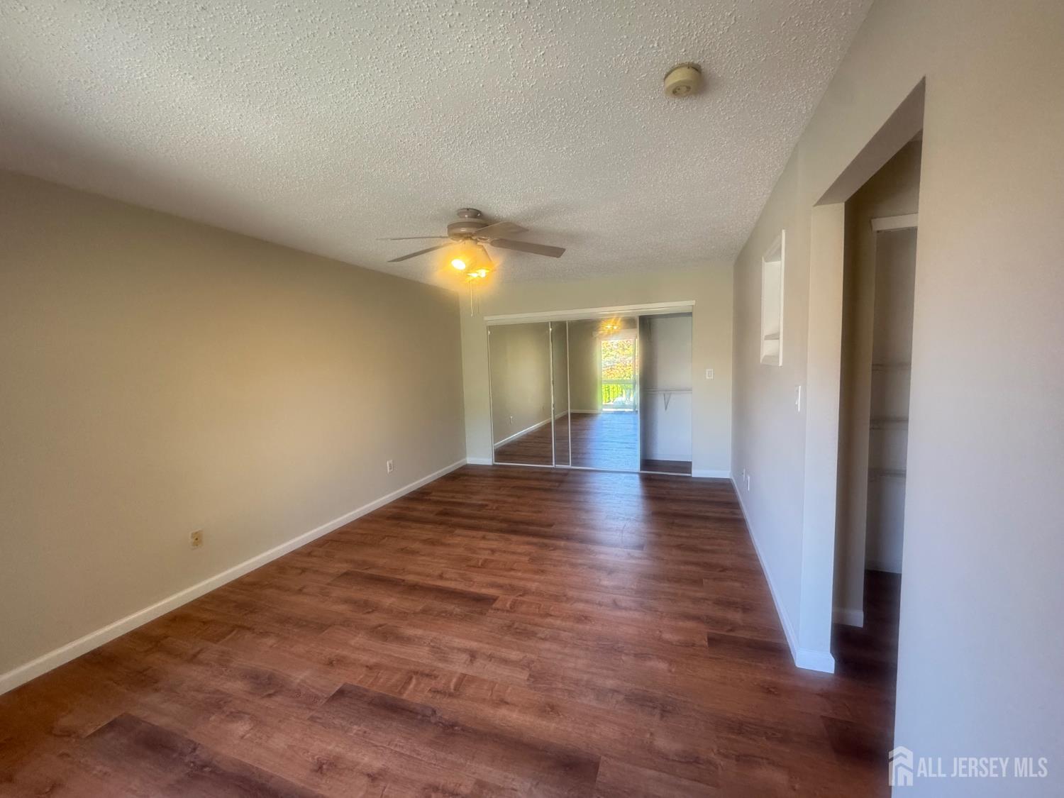 20 Denise Drive Edison NJ 08820