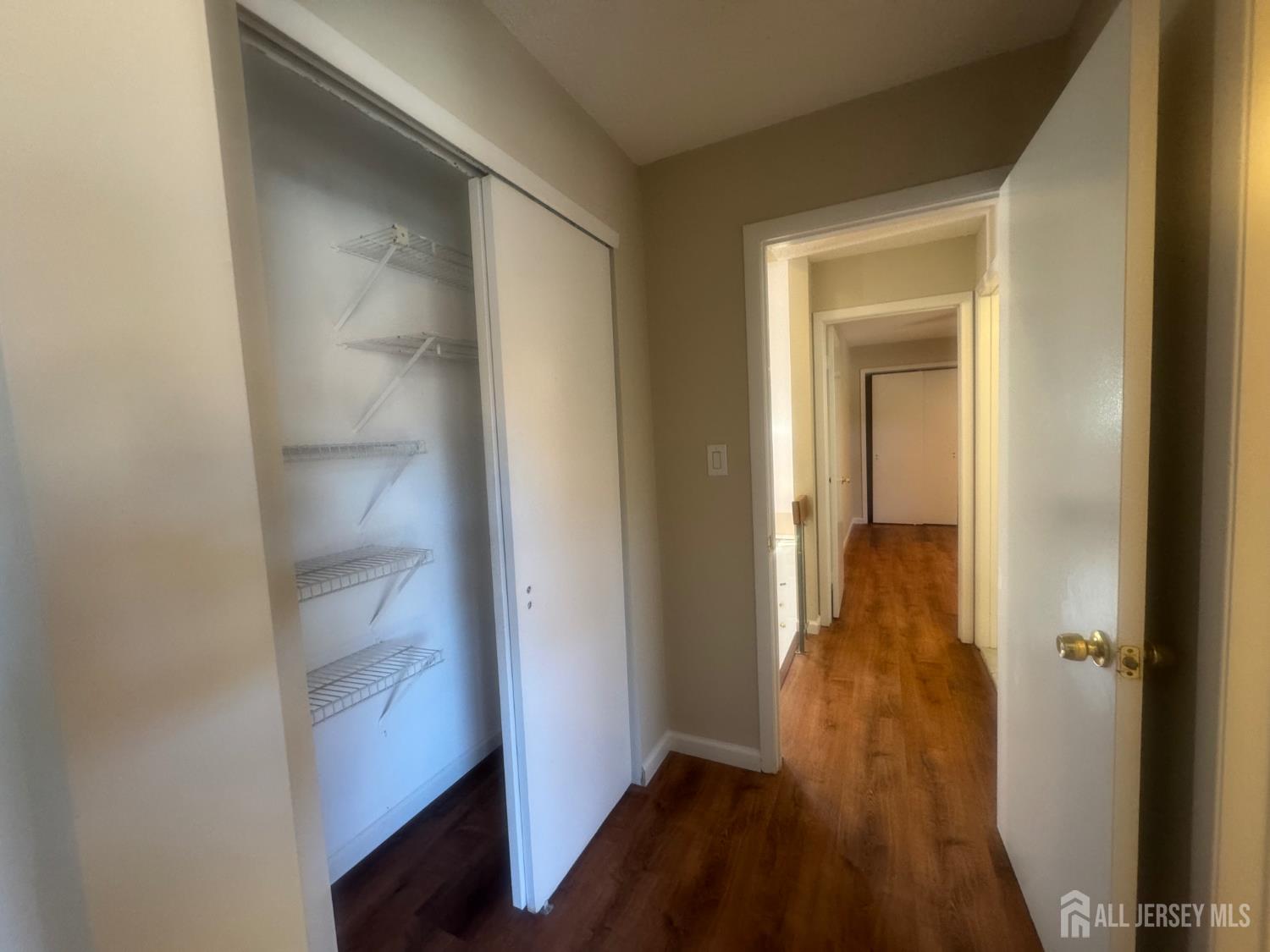 20 Denise Drive Edison NJ 08820