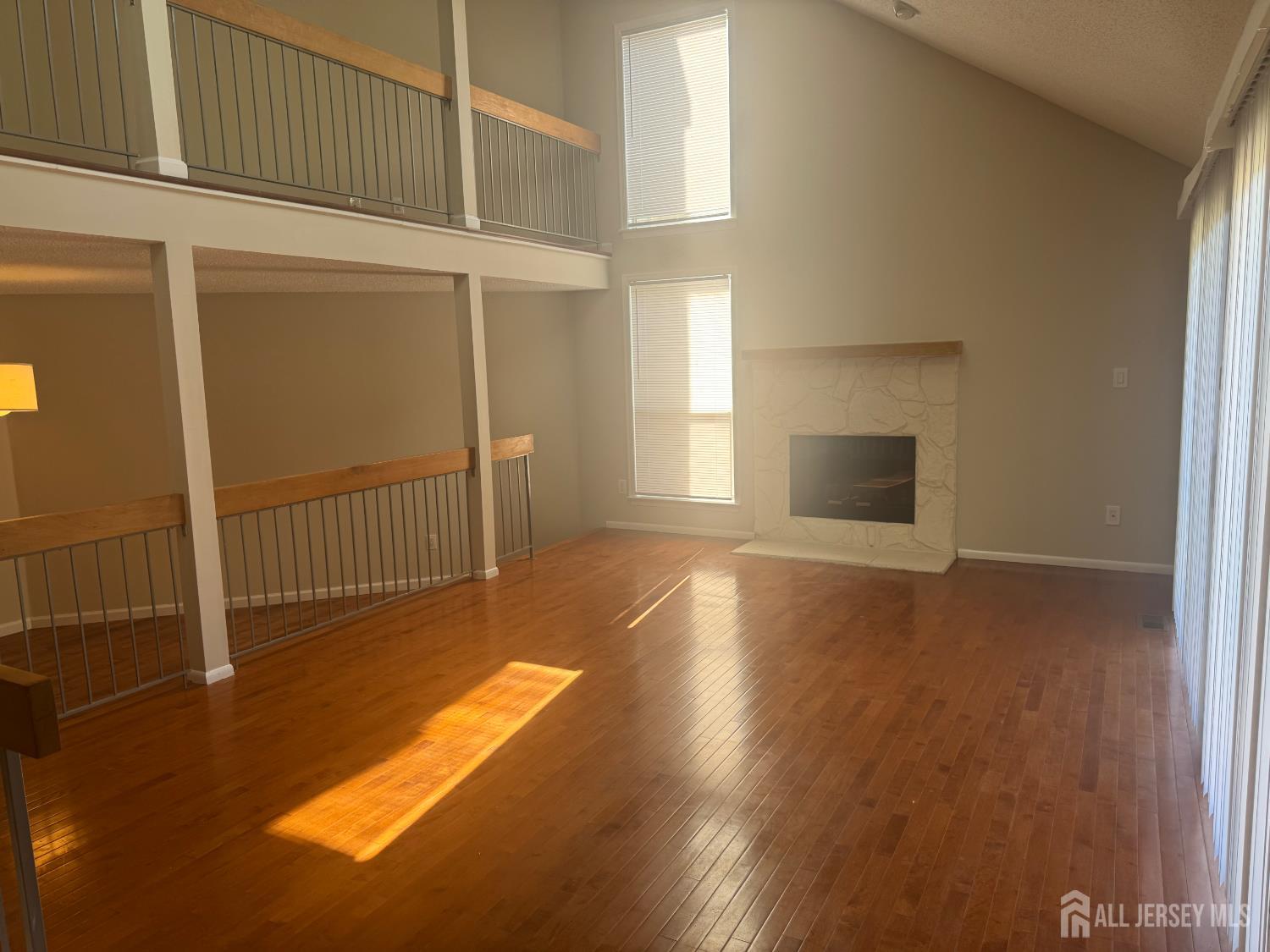 20 Denise Drive Edison NJ 08820