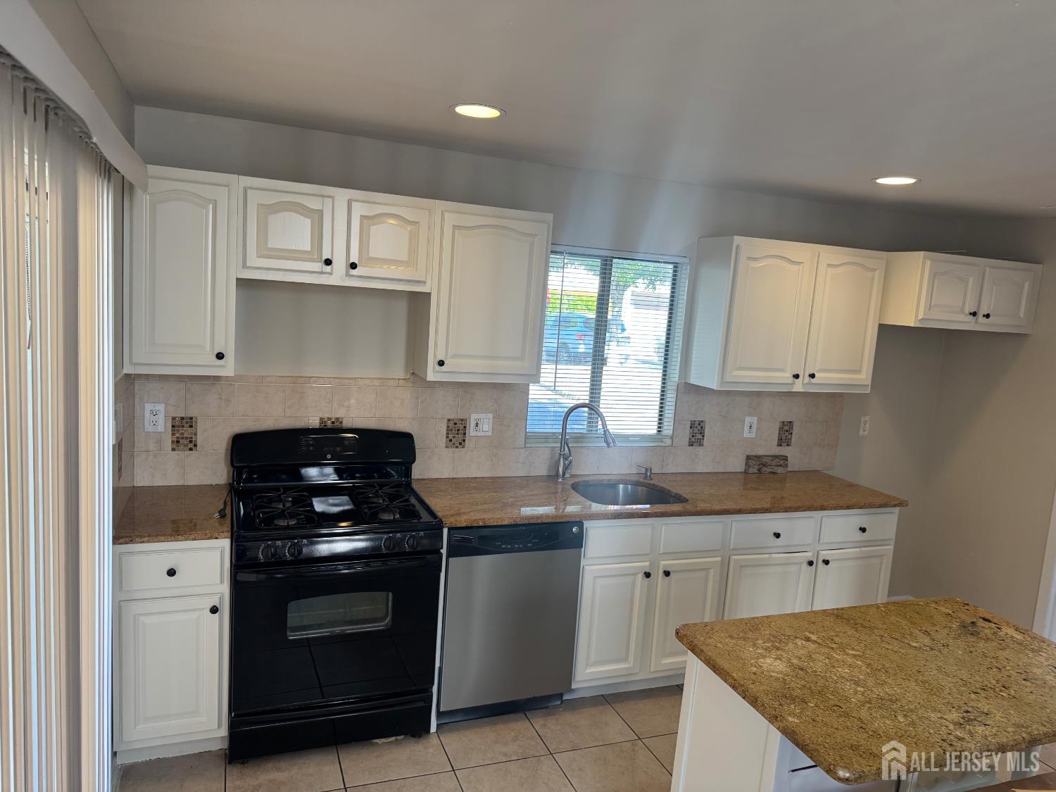 20 Denise Drive Edison NJ 08820