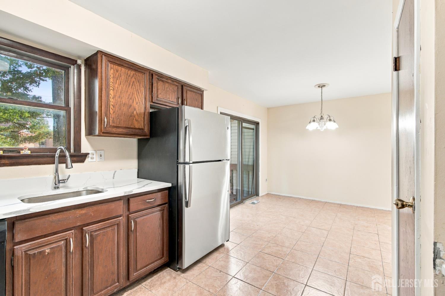 1402 Merrywood Drive Edison NJ 08817