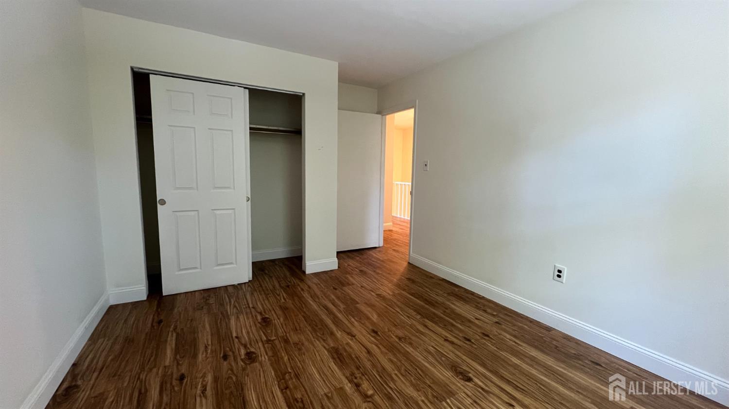 288 Constitution Circle North Brunswick NJ 08902
