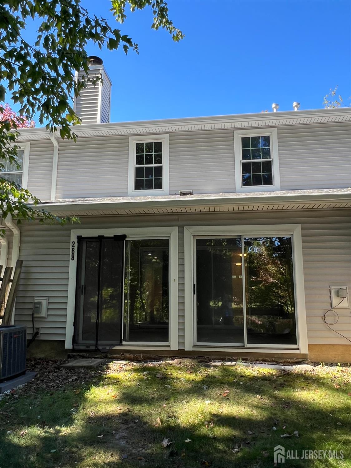 288 Constitution Circle North Brunswick NJ 08902