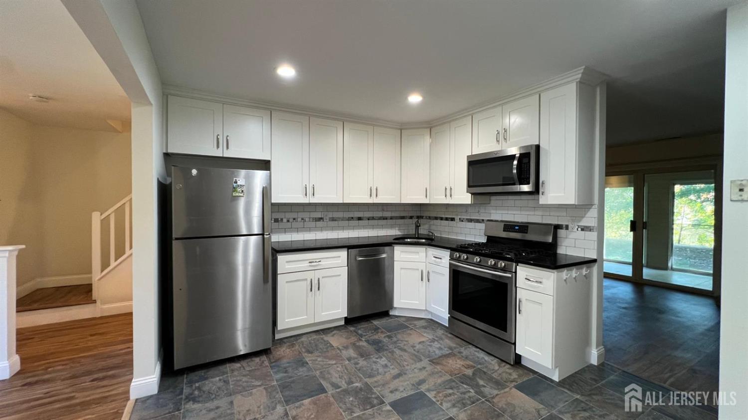 288 Constitution Circle North Brunswick NJ 08902