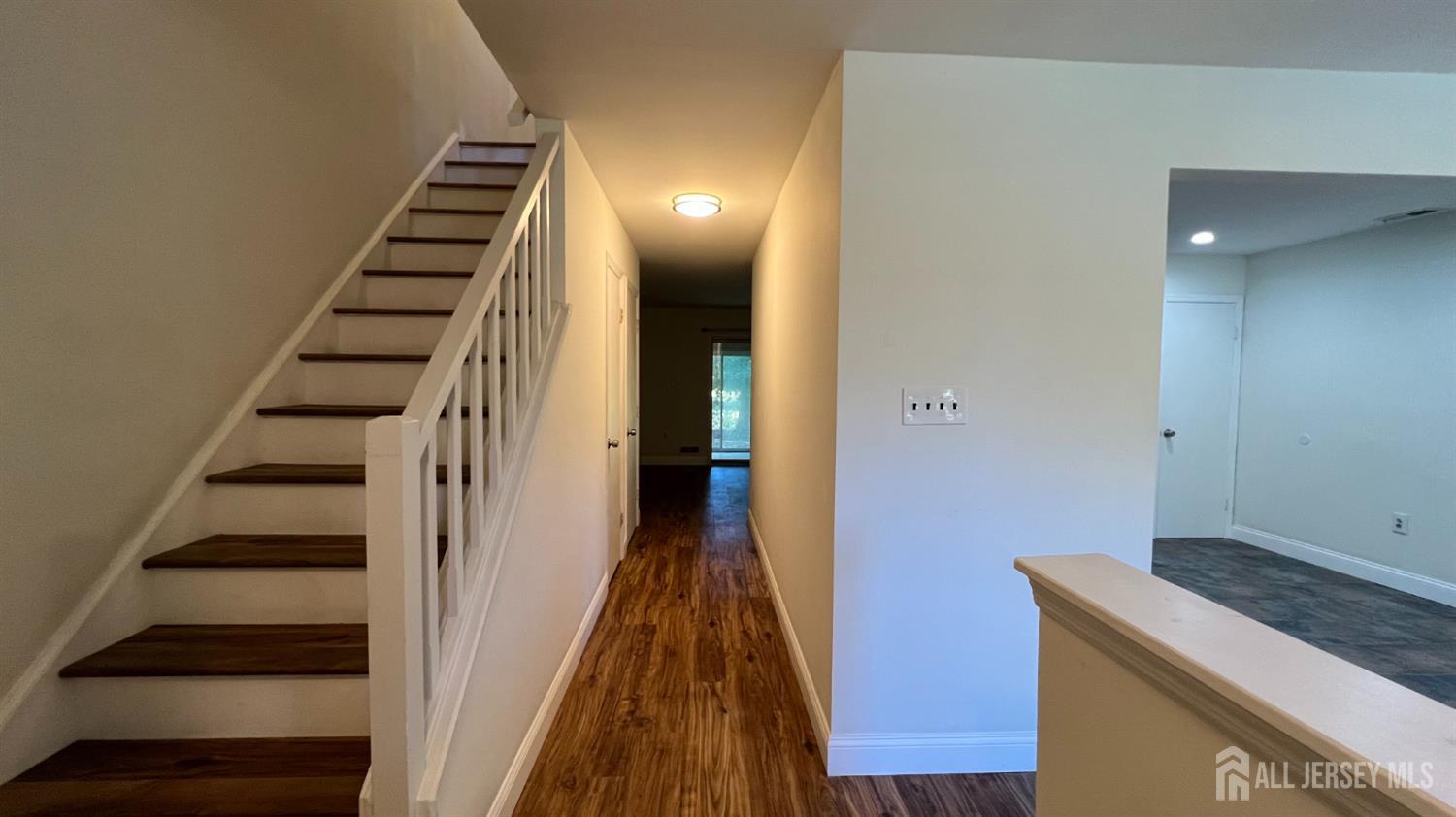 288 Constitution Circle North Brunswick NJ 08902