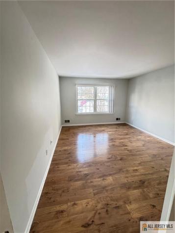 15 Hanover Square Middlesex NJ 08846