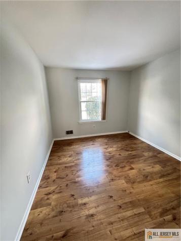 15 Hanover Square Middlesex NJ 08846