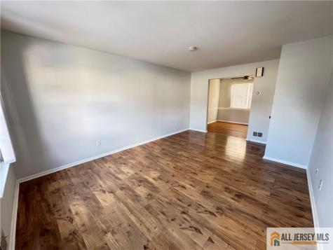 15 Hanover Square Middlesex NJ 08846