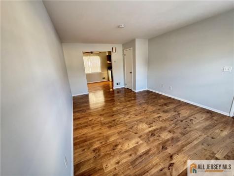 15 Hanover Square Middlesex NJ 08846