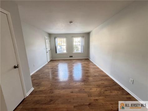 15 Hanover Square Middlesex NJ 08846