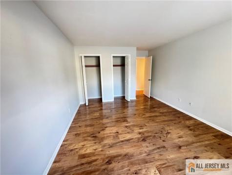 15 Hanover Square Middlesex NJ 08846
