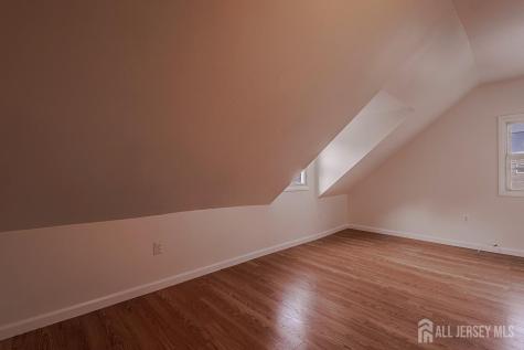 253 9th Street Sayreville NJ 08879